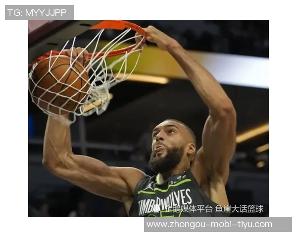 爱德华兹精彩突破拉杆换手上篮展现超强观赏性引发全场欢呼